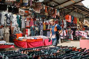 BIB: 
                            <button type="button" onclick="openModal(25557236)" class="btn btn-primary btn-sm float-right btn-popup" data-toggle="modal" data-target=".modal-high-quality">
                        <i class="fas fa-shopping-cart"></i> Add to Cart
                    </button>
                                            <button type="button" onclick="isThisMe(25557236, true)" class="btn btn-success btn-sm float-right btn-popup btn-isme hidden" data-toggle="tooltip" data-placement="bottom" title="นี่คือรูปของคุณใช่ไหม คลิกที่นี่เพื่อเอาเข้าอัลบั้ม">
                        <i class="fas fa-plus"></i> Add to album
                    </button>
                    <button type="button" onclick="isThisMe(25557236, false)" class="btn btn-warning btn-sm float-right btn-popup btn-isnotme hidden">
                        <i class="fas fa-ban"></i> Remove from album
                    </button>